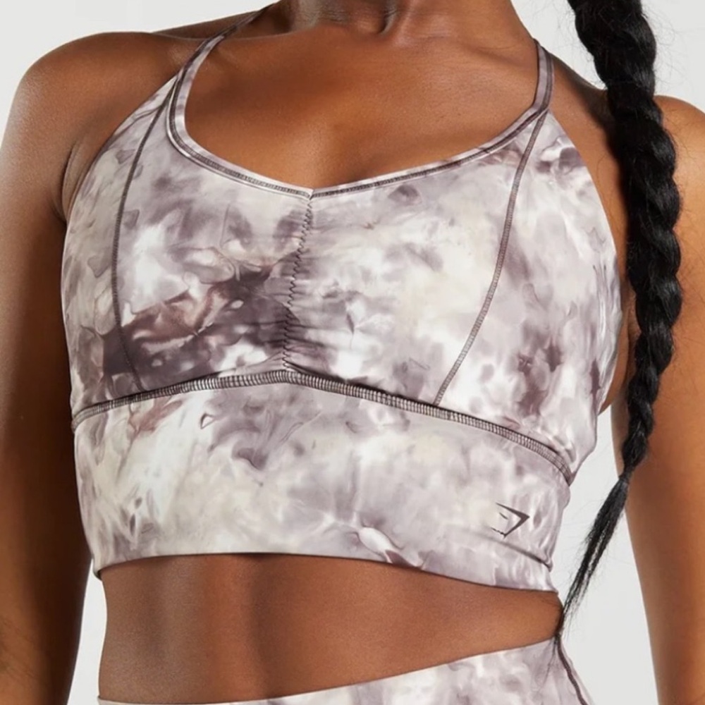 Gymshark Elevate Longline‎ Sports Bra Small Purple Camo New With Tags